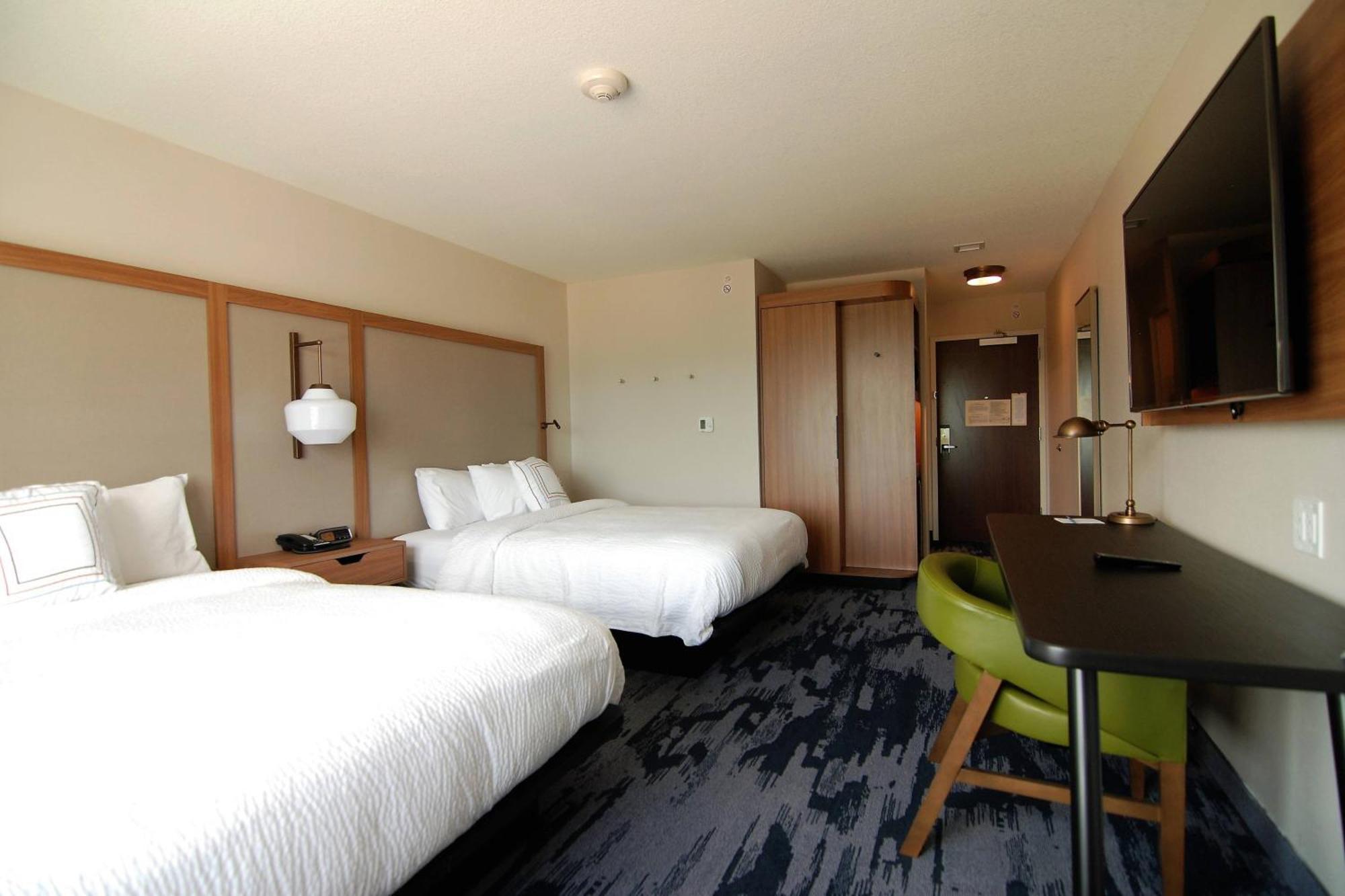 Fairfield Inn & Suites Уинона Екстериор снимка